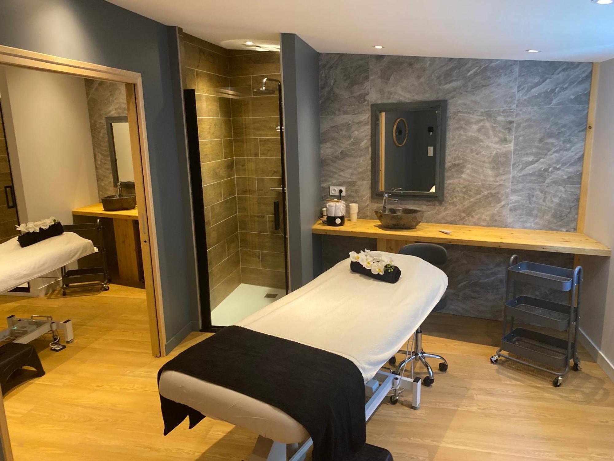 אנסל Hotel Les Autanes Spa-Balneotherapie & Restaurant מראה חיצוני תמונה