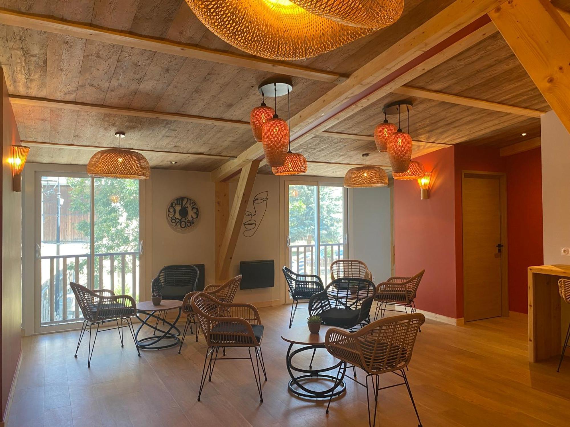 אנסל Hotel Les Autanes Spa-Balneotherapie & Restaurant מראה חיצוני תמונה