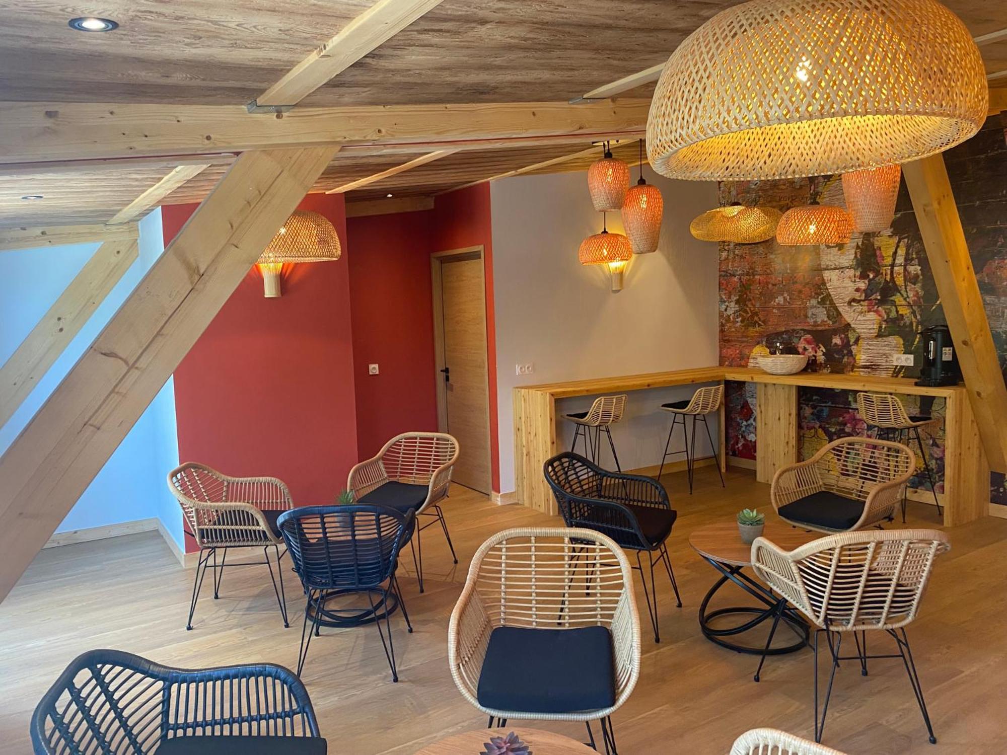 אנסל Hotel Les Autanes Spa-Balneotherapie & Restaurant מראה חיצוני תמונה